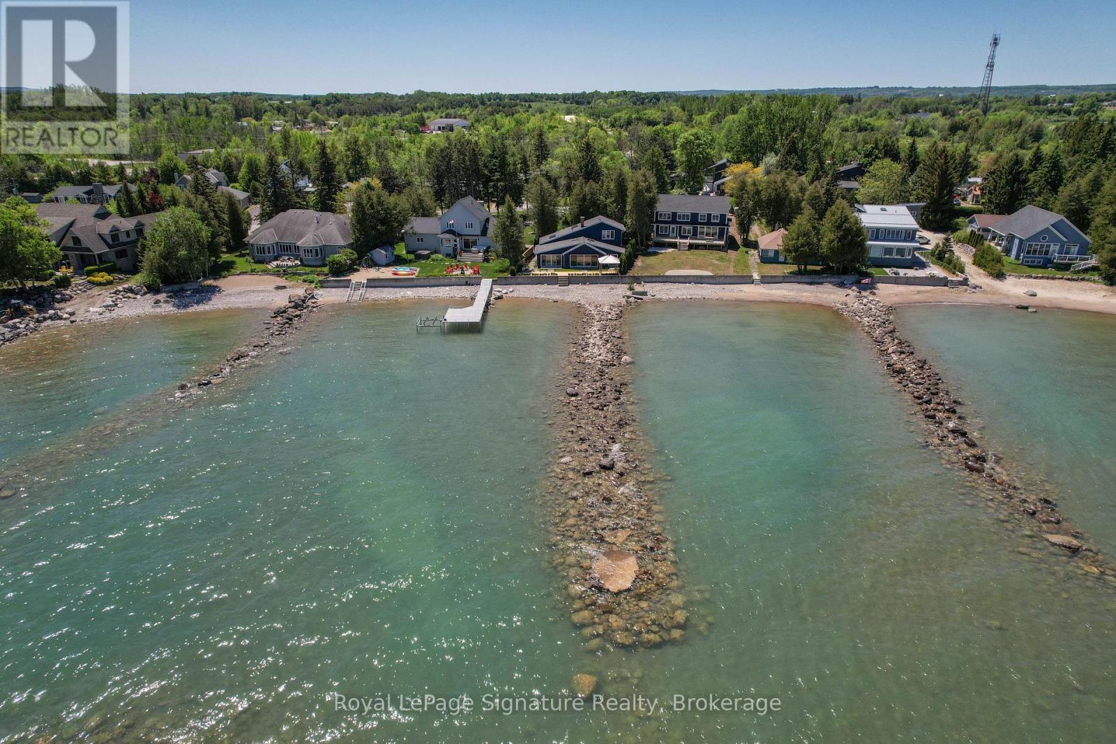 137 Bayview Avenue, Blue Mountains, Ontario  N0H 1J0 - Photo 2 - X12218975