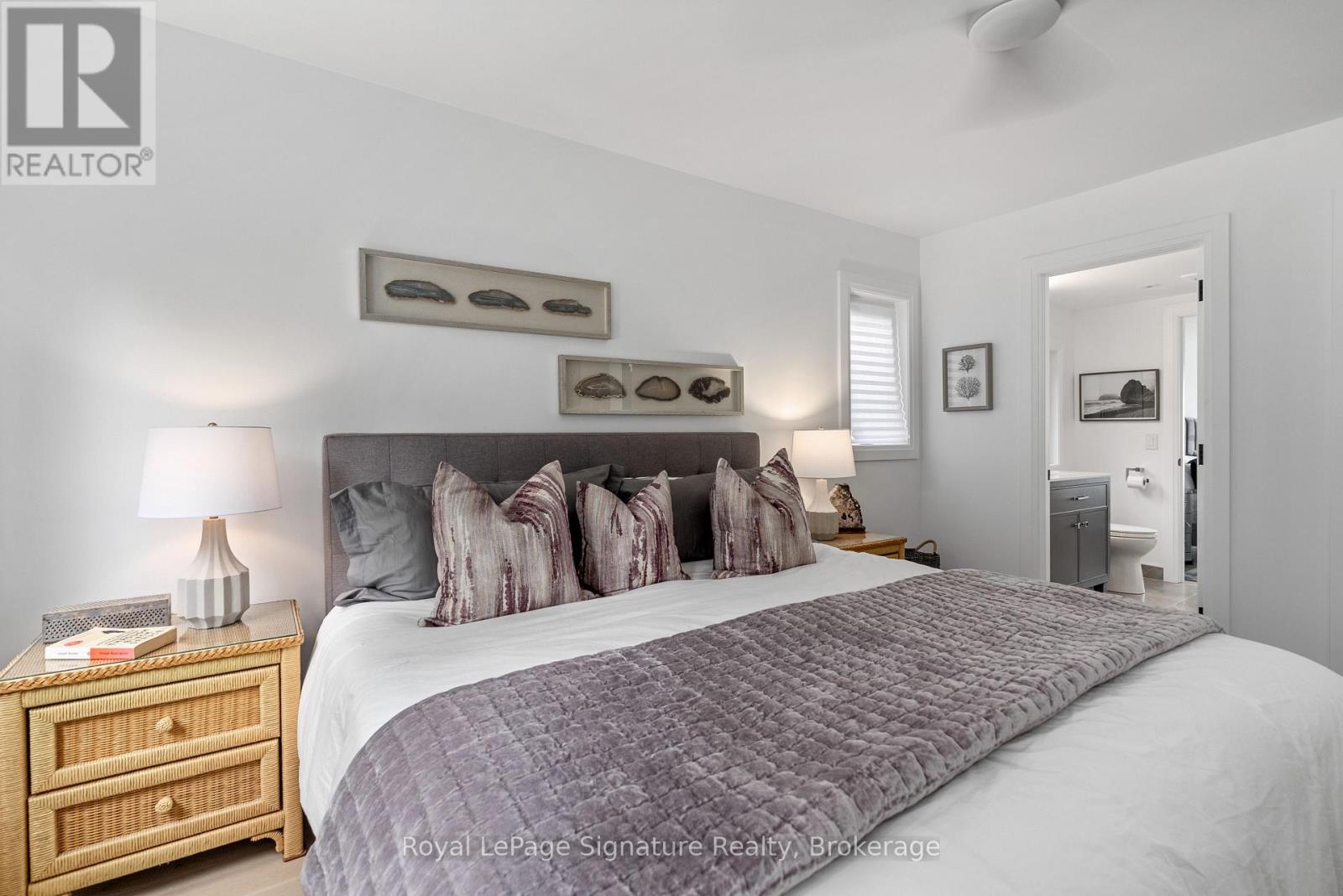 137 Bayview Avenue, Blue Mountains, Ontario  N0H 1J0 - Photo 22 - X12218975