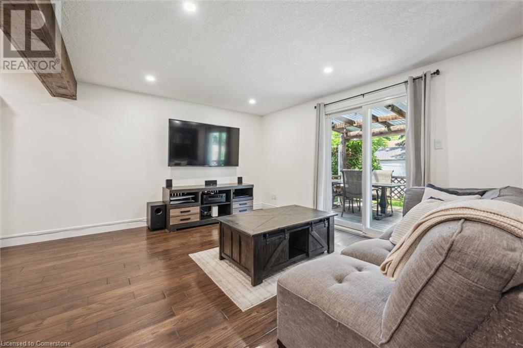648 Hillview Road, Cambridge, Ontario  N3H 5H3 - Photo 10 - 40740425
