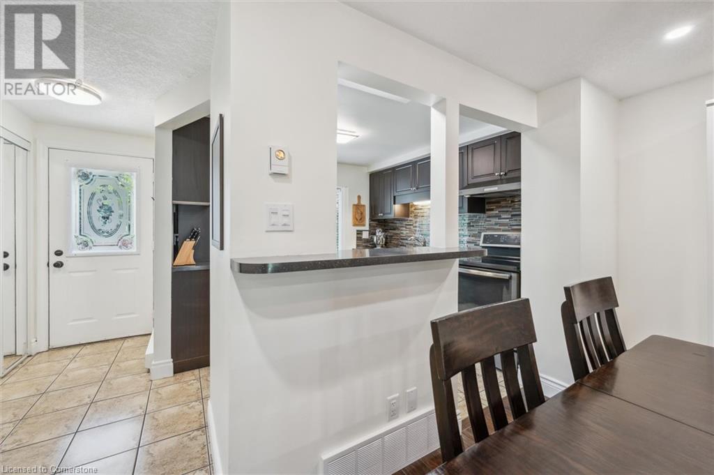648 Hillview Road, Cambridge, Ontario  N3H 5H3 - Photo 14 - 40740425