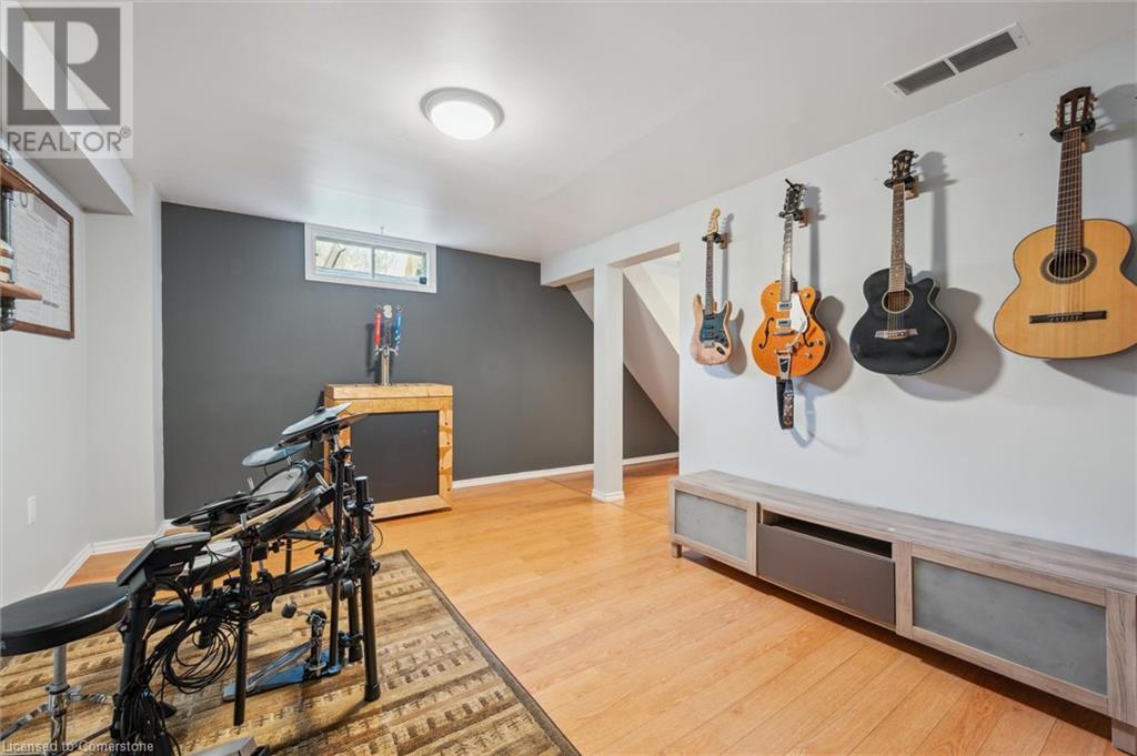 648 Hillview Road, Cambridge, Ontario  N3H 5H3 - Photo 29 - 40740425