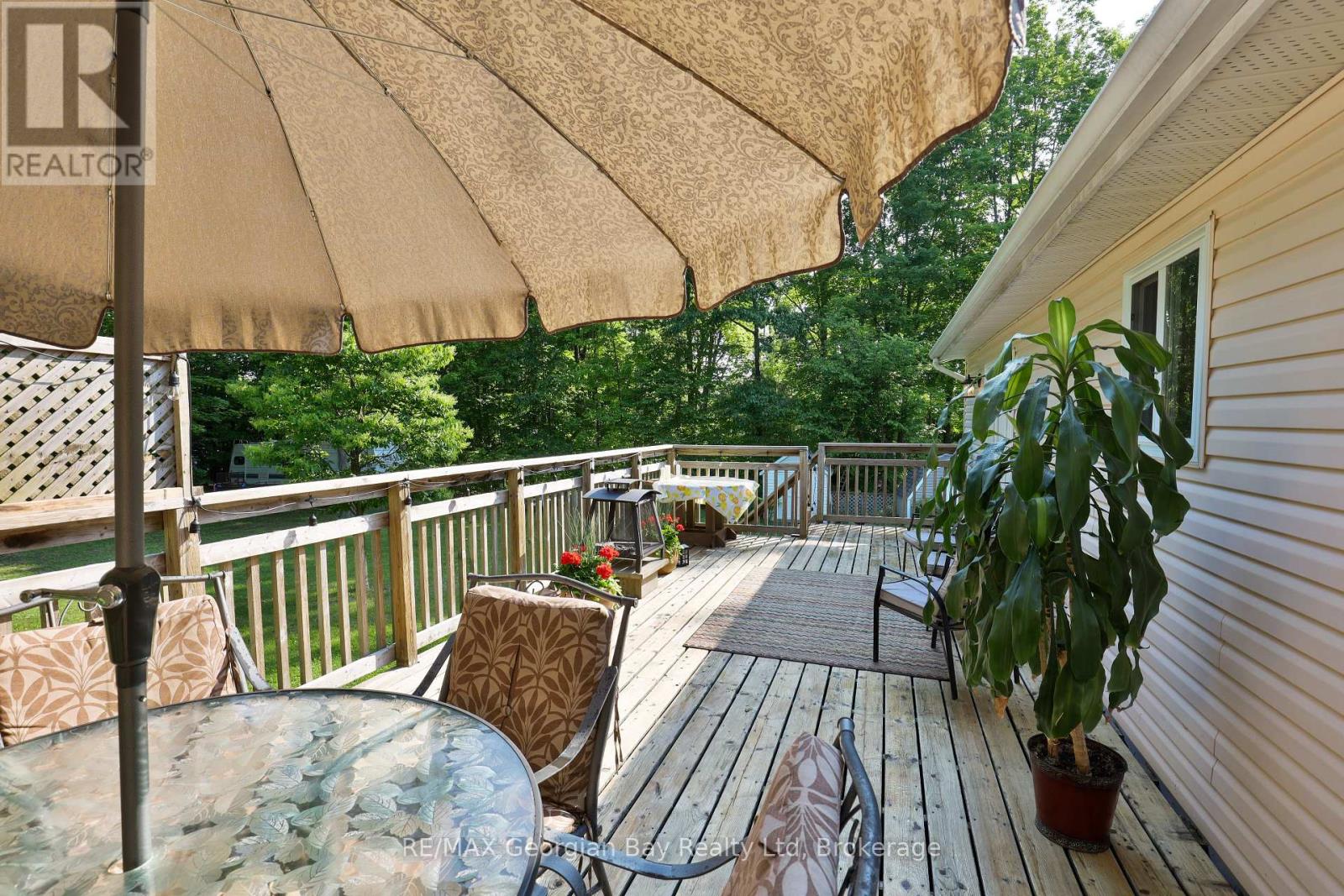 8 Robin Court, Tiny, Ontario  L9M 0B9 - Photo 26 - S12219154