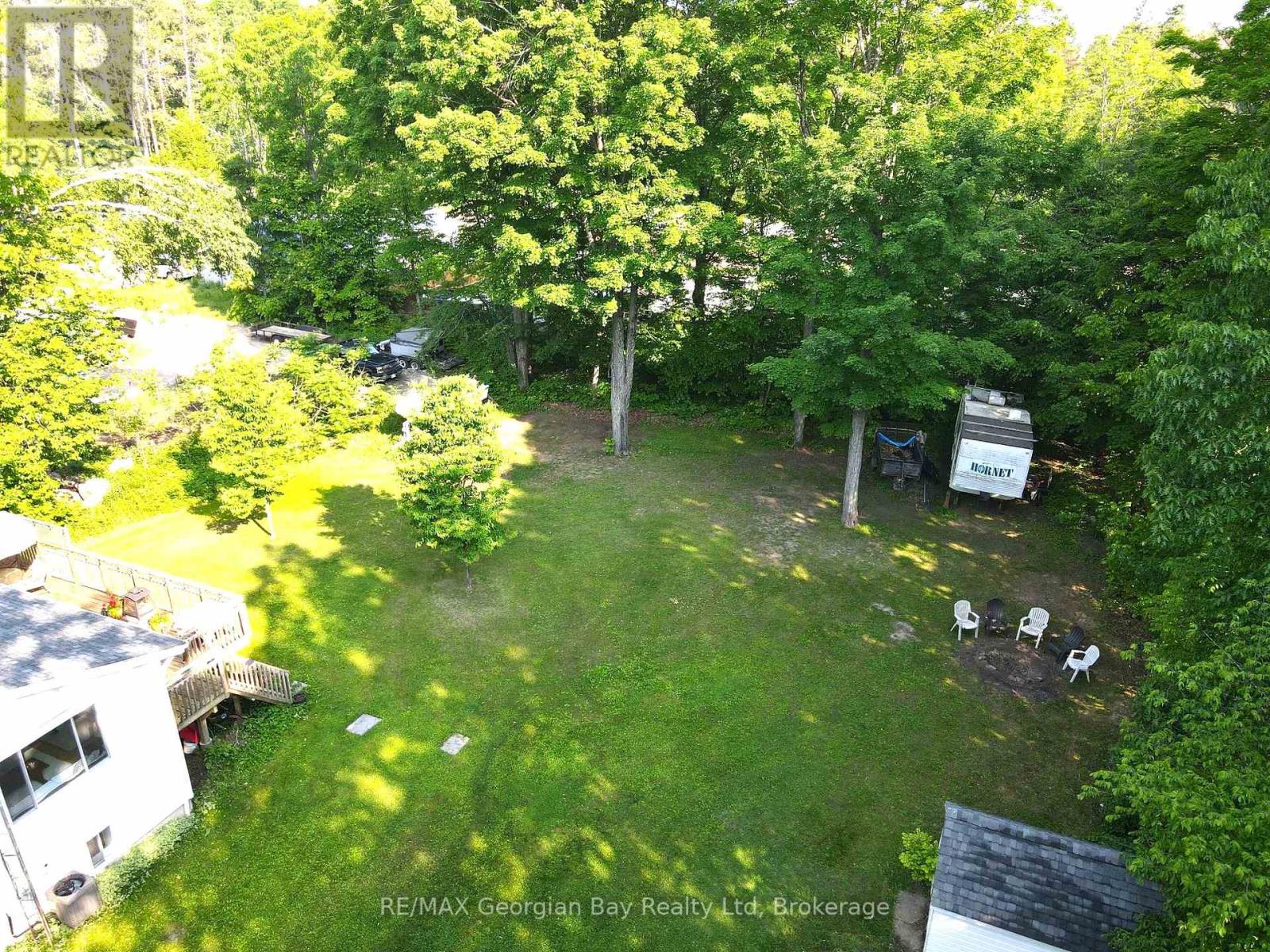 8 Robin Court, Tiny, Ontario  L9M 0B9 - Photo 36 - S12219154