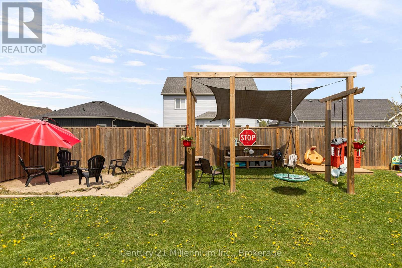 14 Drysdale Drive, Springwater, Ontario  L0L 1P0 - Photo 38 - S12219259