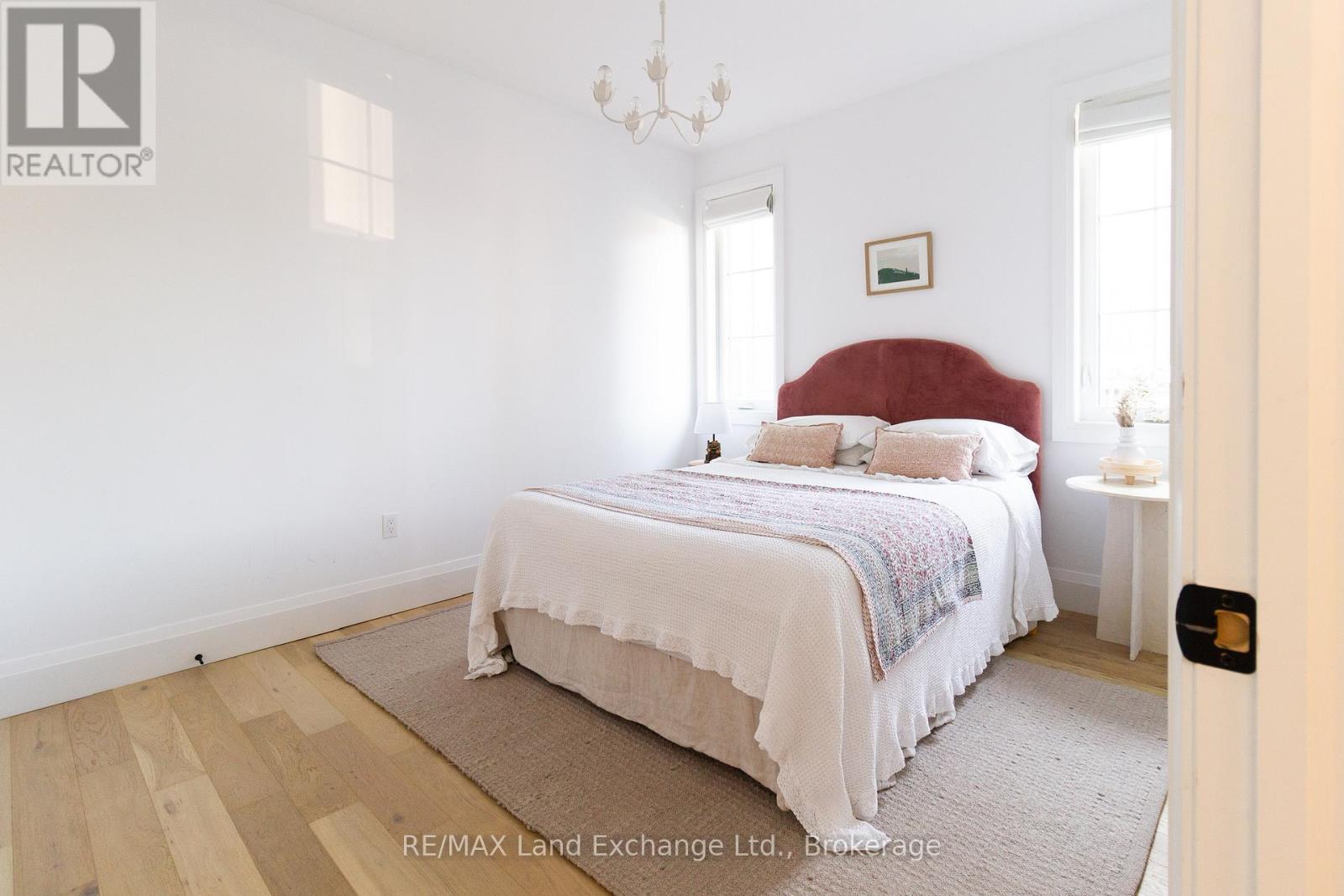 25 Lakeforest Drive, Saugeen Shores, Ontario  N0H 2L0 - Photo 24 - X12219216