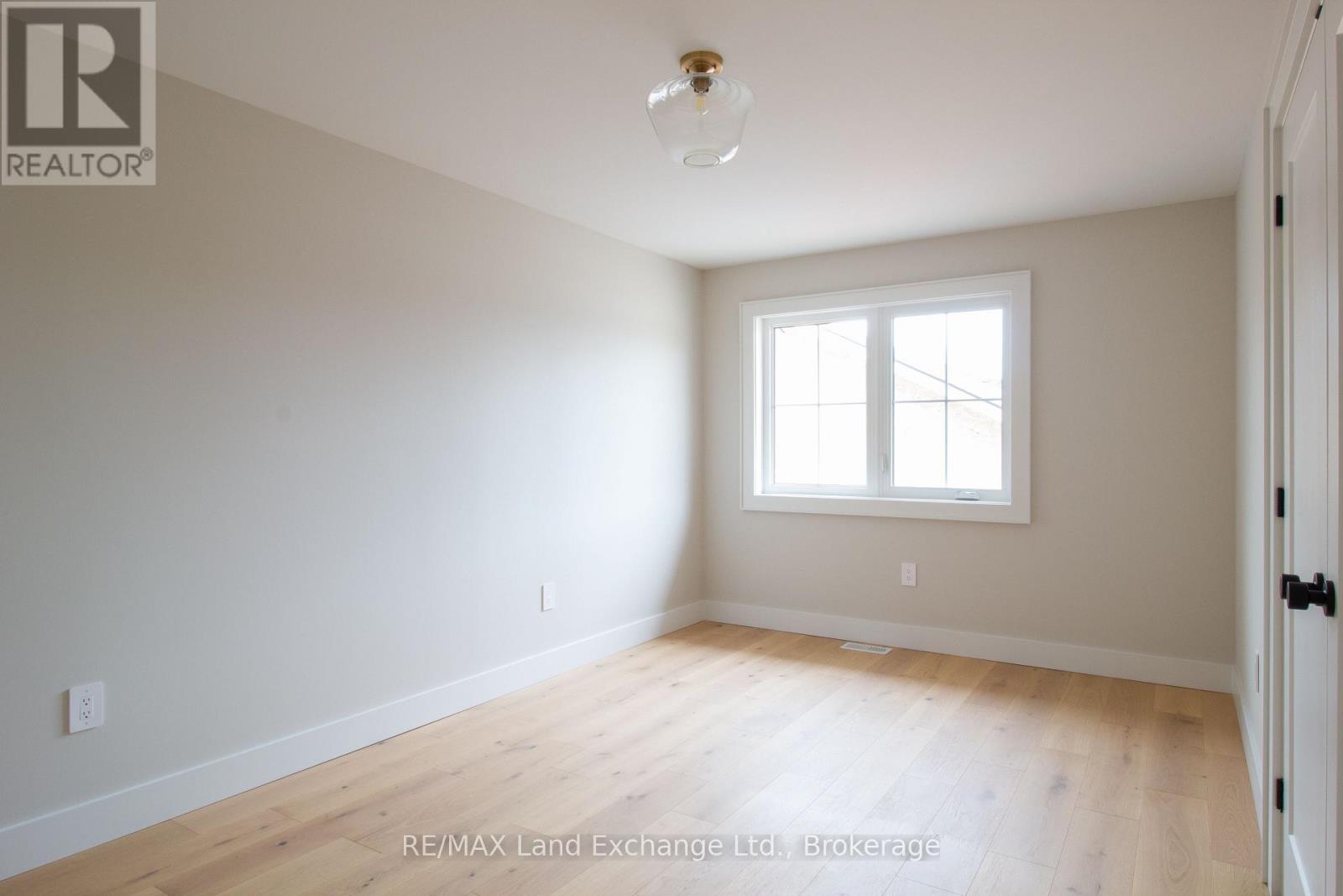 25 Lakeforest Drive, Saugeen Shores, Ontario  N0H 2L0 - Photo 25 - X12219216
