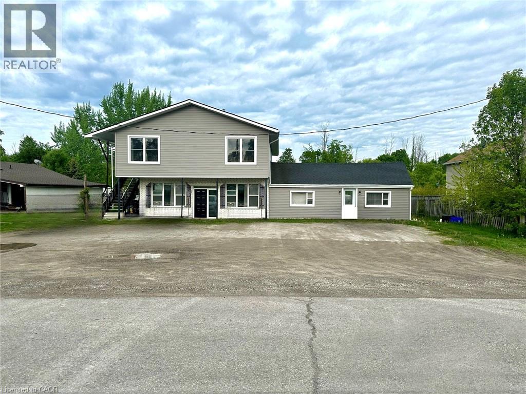 1572 NORTH SHORE Drive, Dunnville, Ontario