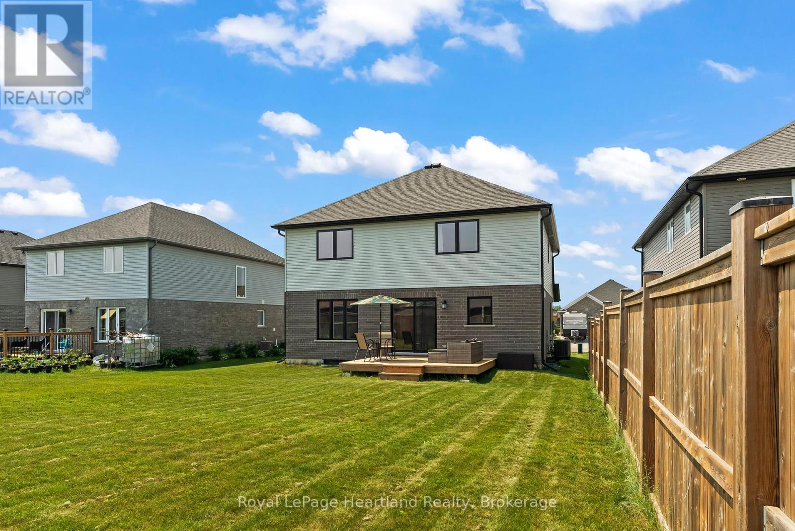 97 Forbes Crescent, North Perth, Ontario  N4W 0B4 - Photo 39 - X12219523