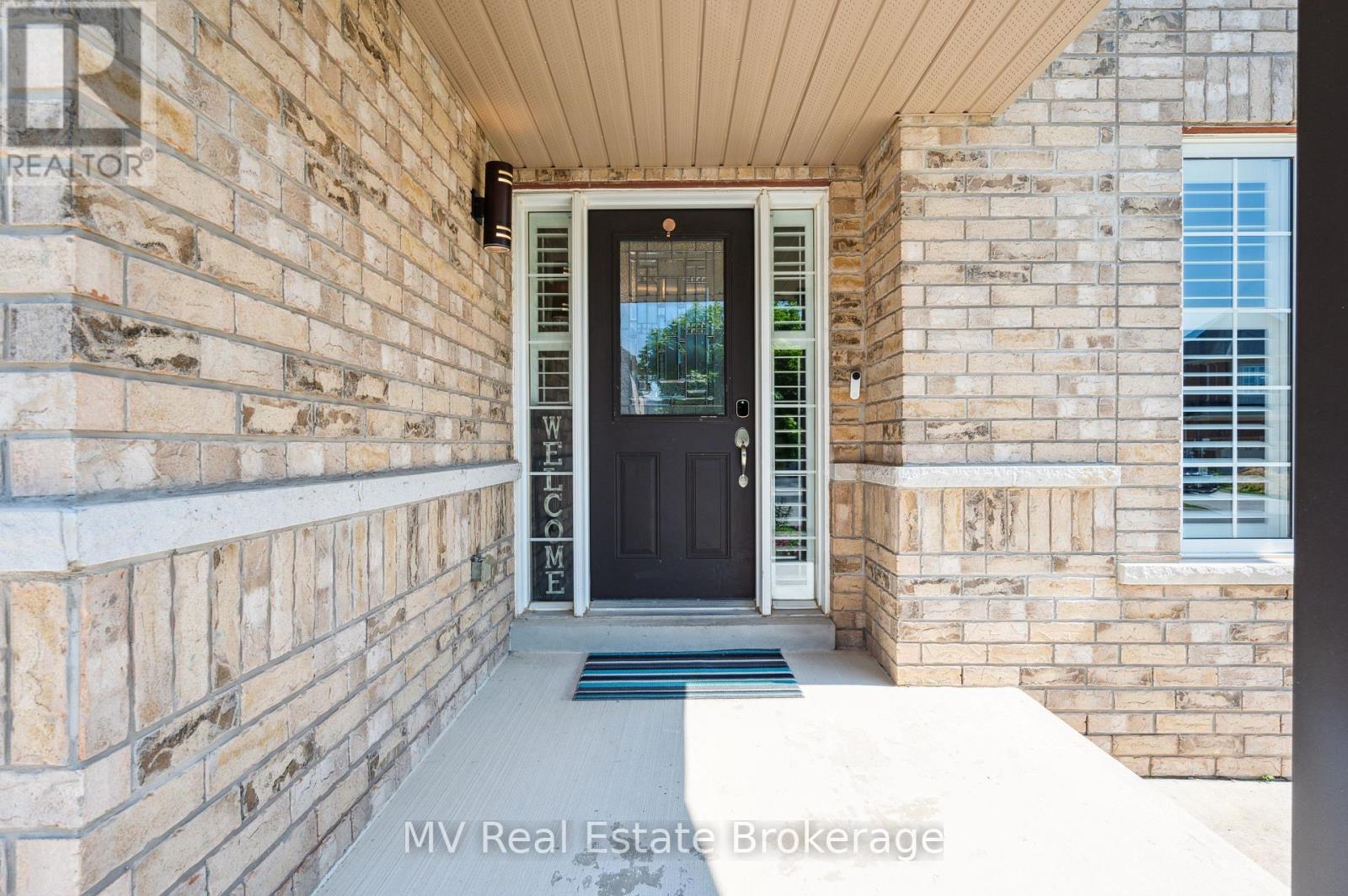 118 Ryan Street, Centre Wellington, Ontario  N1M 0E4 - Photo 7 - X12219577
