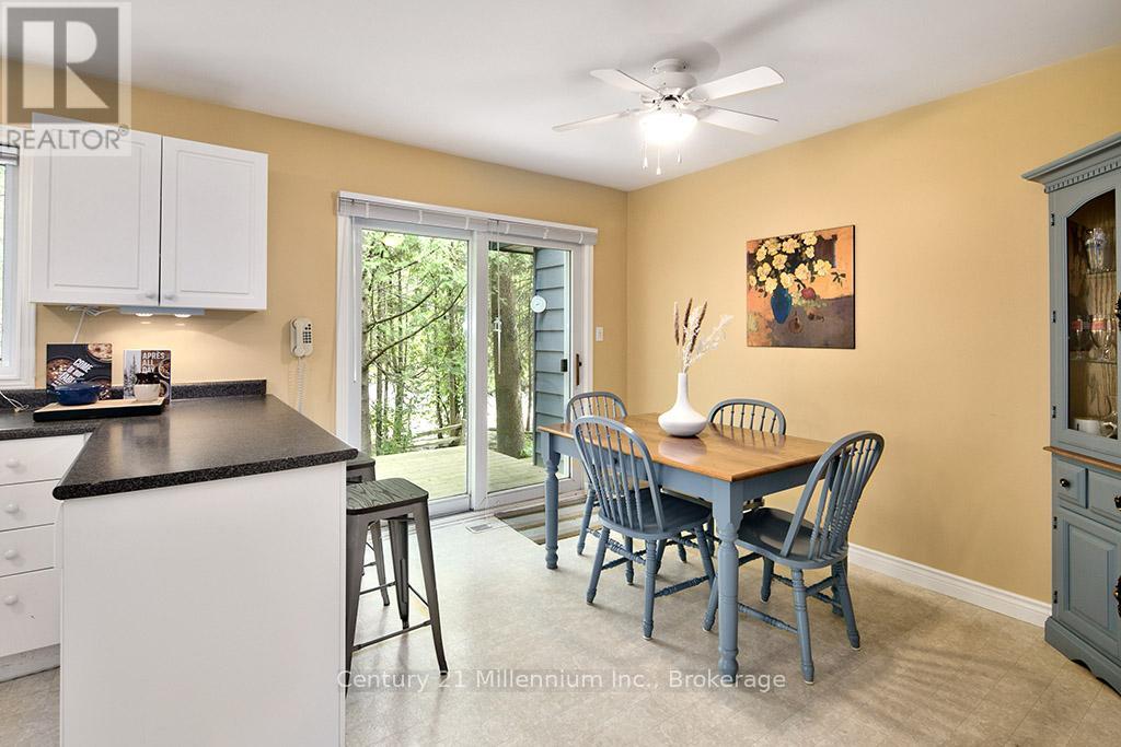 111 Patricia Drive, Blue Mountains, Ontario  L9Y 0P1 - Photo 19 - X12219636