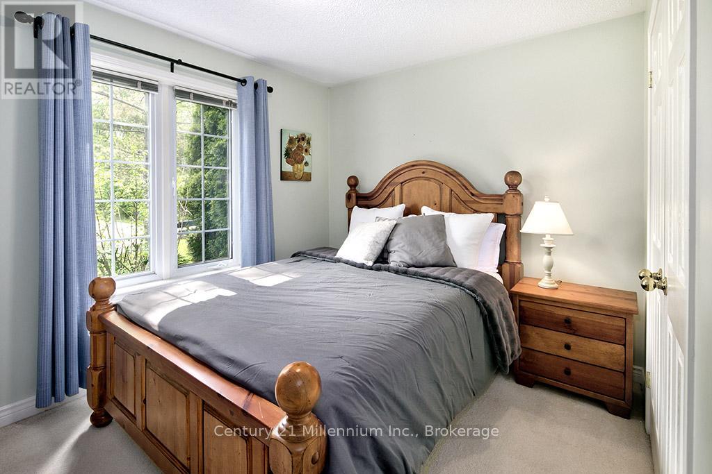 111 Patricia Drive, Blue Mountains, Ontario  L9Y 0P1 - Photo 22 - X12219636