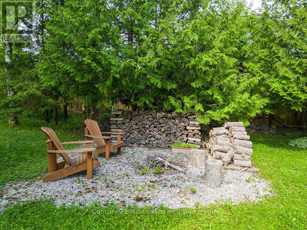 111 Patricia Drive, Blue Mountains, Ontario  L9Y 0P1 - Photo 7 - X12219636
