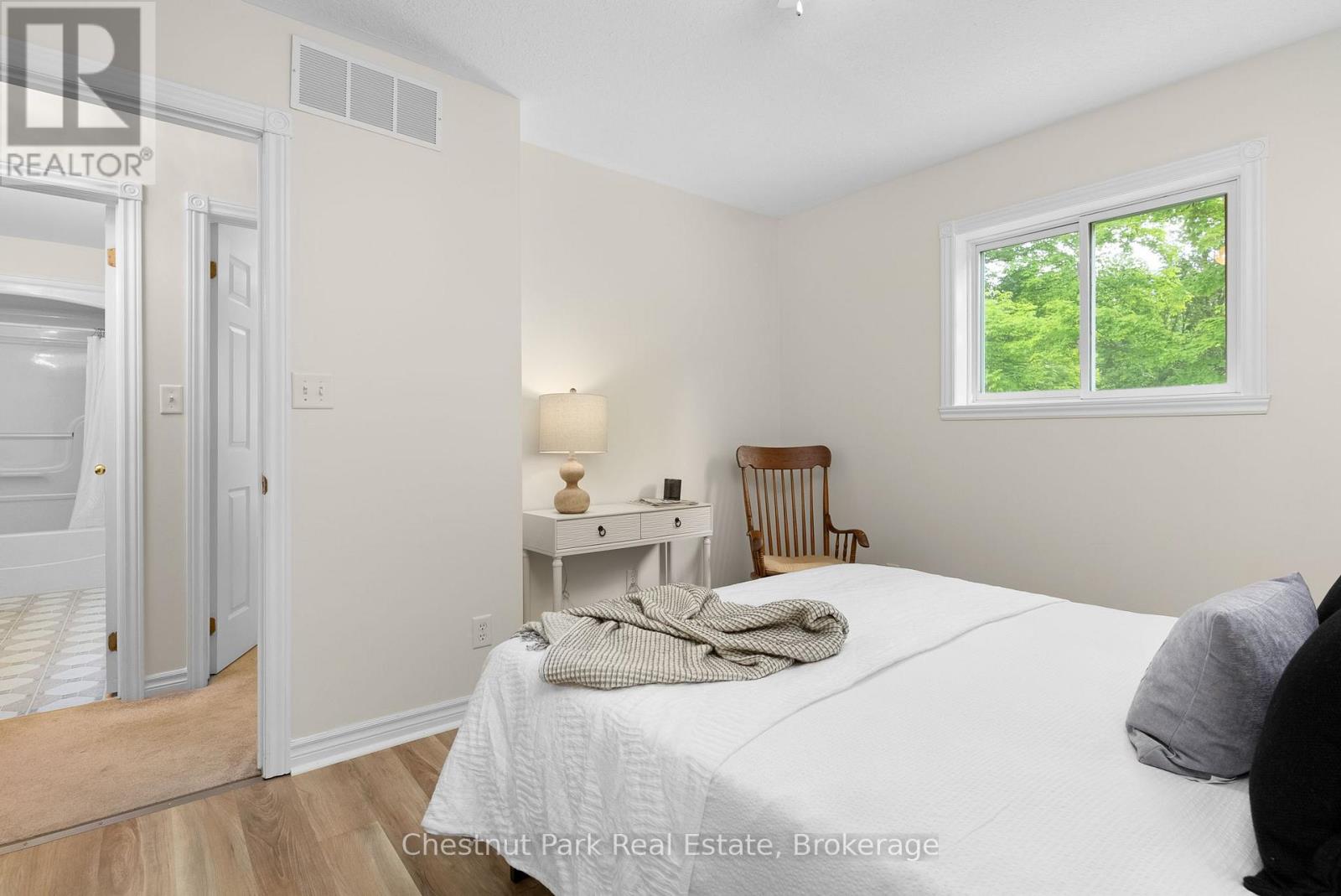 20 Hilltop Drive, Huntsville, Ontario  P1H 1C5 - Photo 14 - X12219671