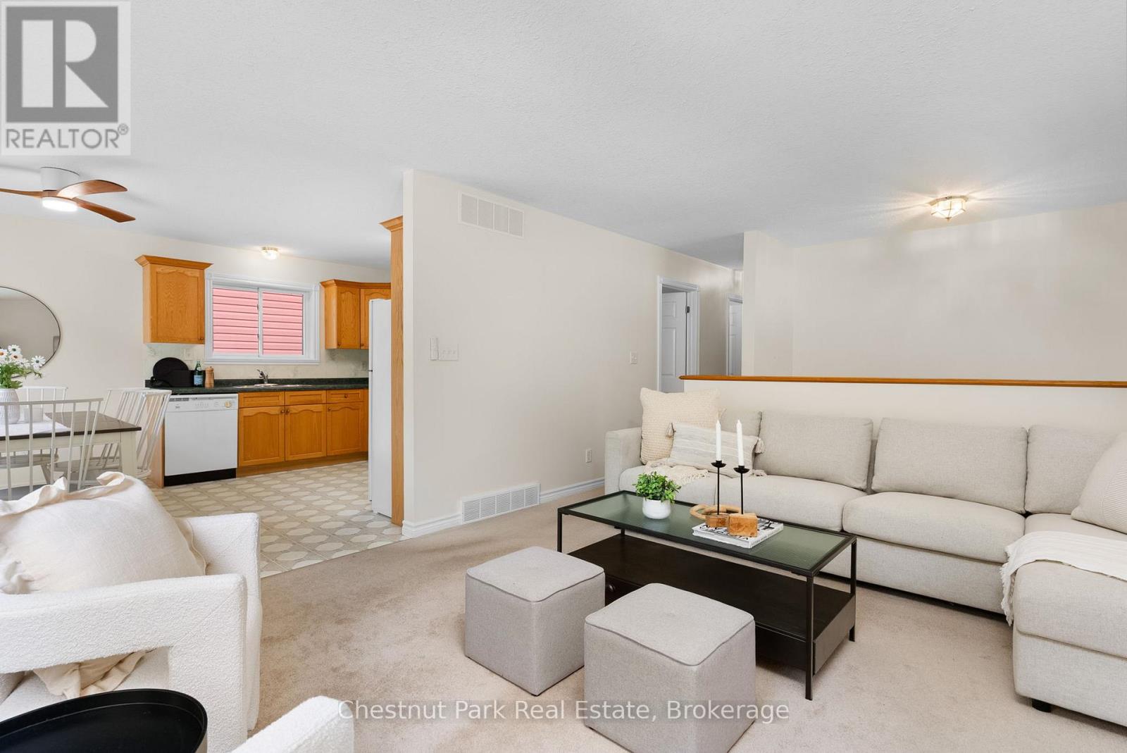 20 Hilltop Drive, Huntsville, Ontario  P1H 1C5 - Photo 8 - X12219671