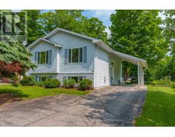 20 HILLTOP DRIVE, Huntsville, Ontario