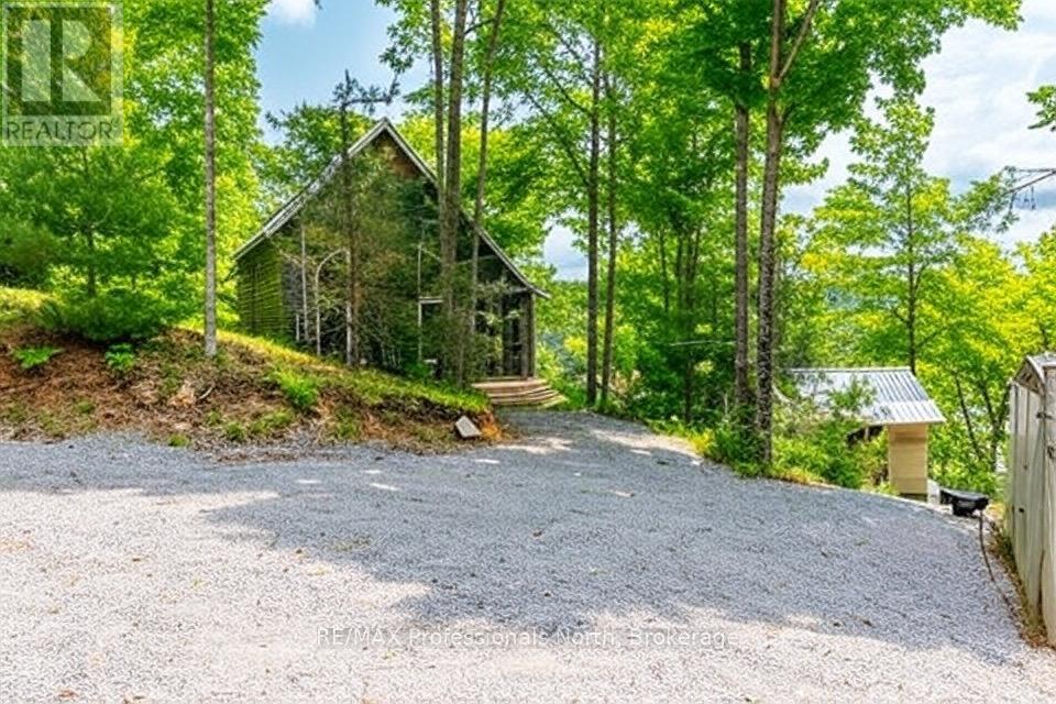 1065 SHADED WATER TRAIL, Minden Hills, Ontario