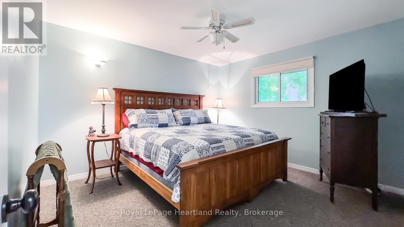 106 Oxford Street, Goderich, Ontario  N7A 1E4 - Photo 12 - X12219936