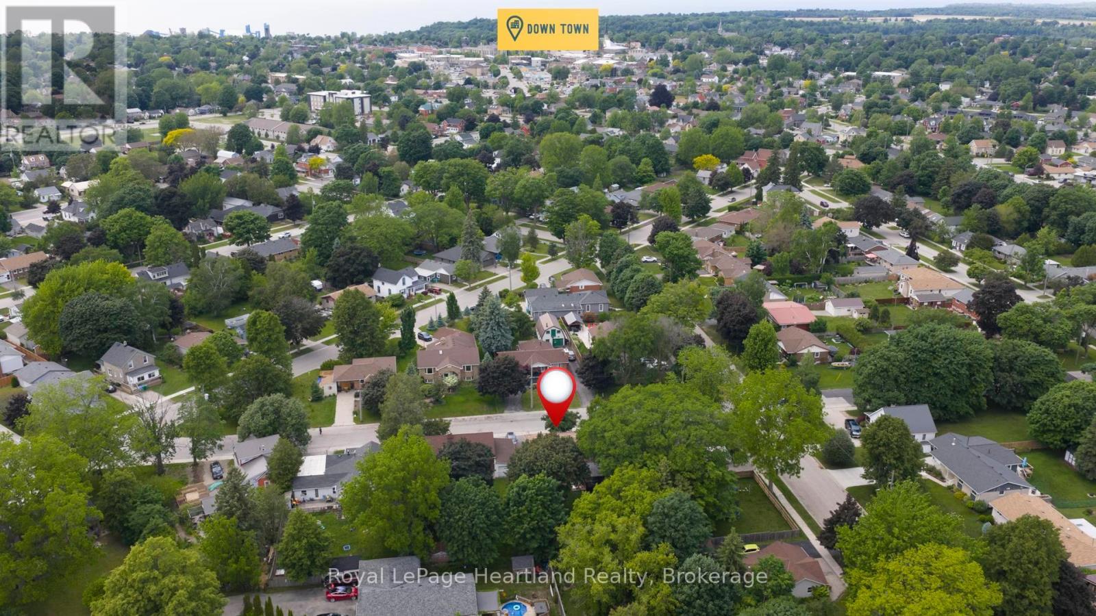 106 Oxford Street, Goderich, Ontario  N7A 1E4 - Photo 48 - X12219936