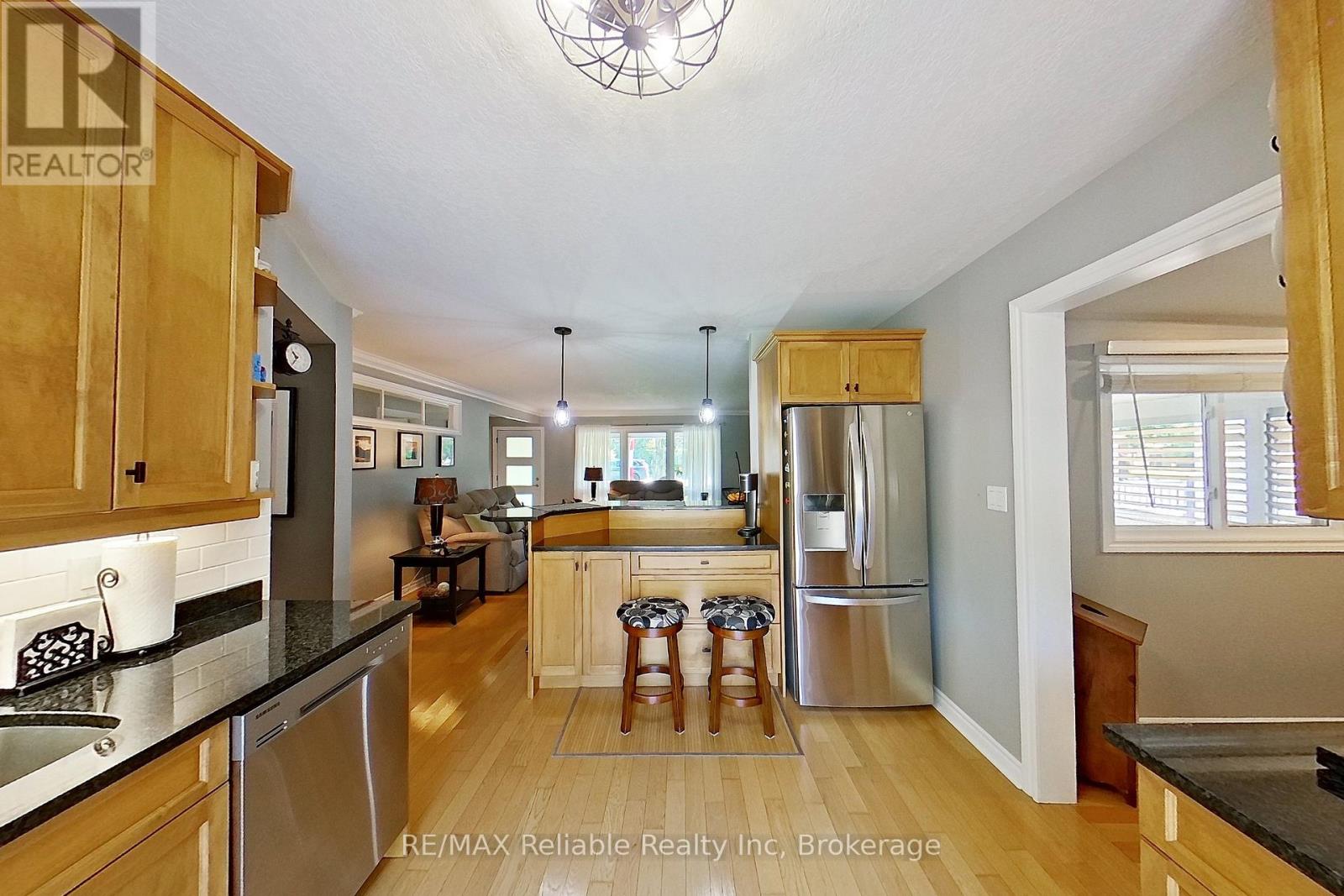 17 Louisa Street, Bluewater, Ontario  N0M 1G0 - Photo 12 - X12219971