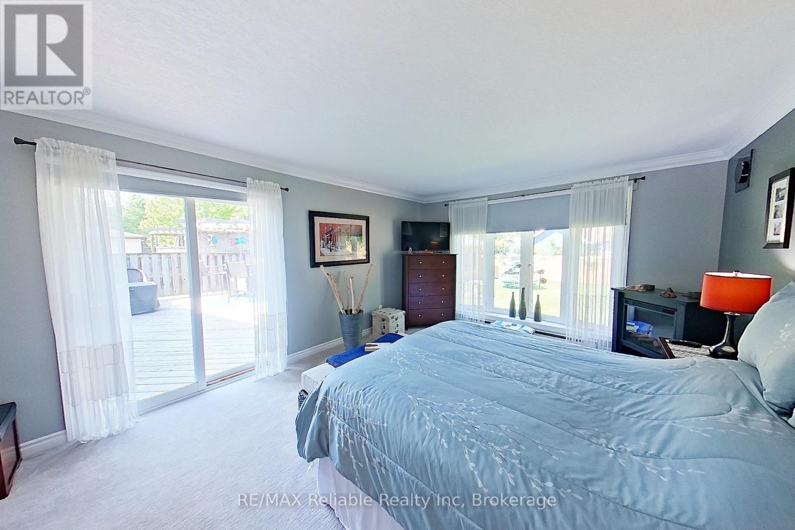 17 Louisa Street, Bluewater, Ontario  N0M 1G0 - Photo 24 - X12219971