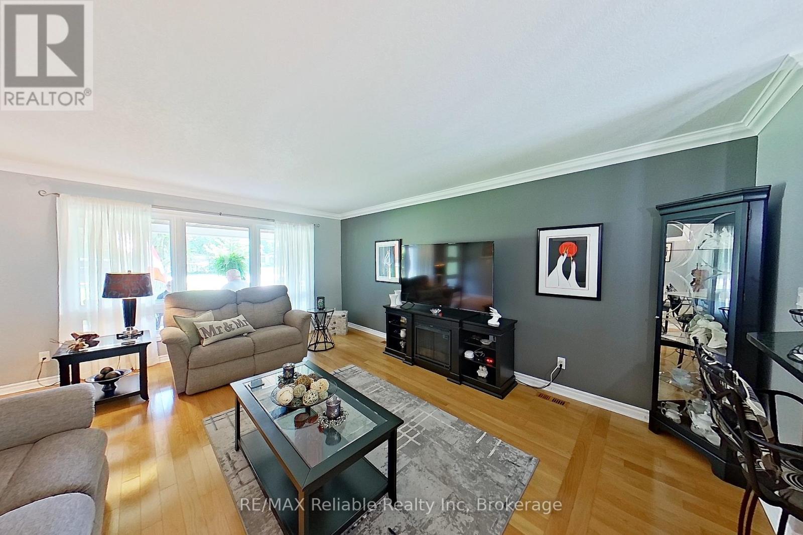 17 Louisa Street, Bluewater, Ontario  N0M 1G0 - Photo 31 - X12219971