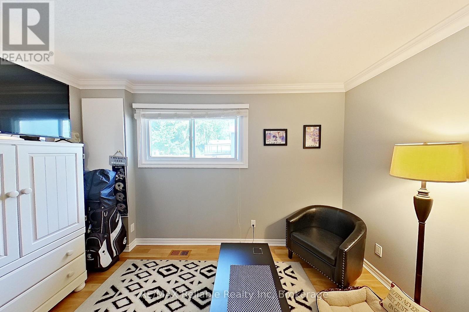 17 Louisa Street, Bluewater, Ontario  N0M 1G0 - Photo 36 - X12219971