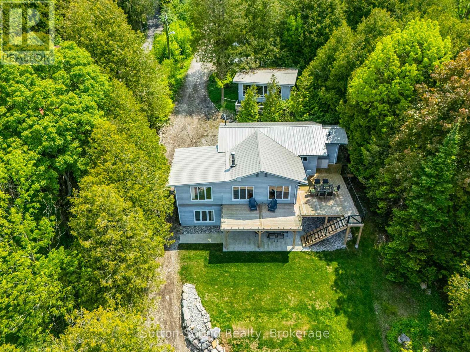 503185 Grey Road 1 Road, Georgian Bluffs, Ontario  N0H 2T0 - Photo 5 - X12220258
