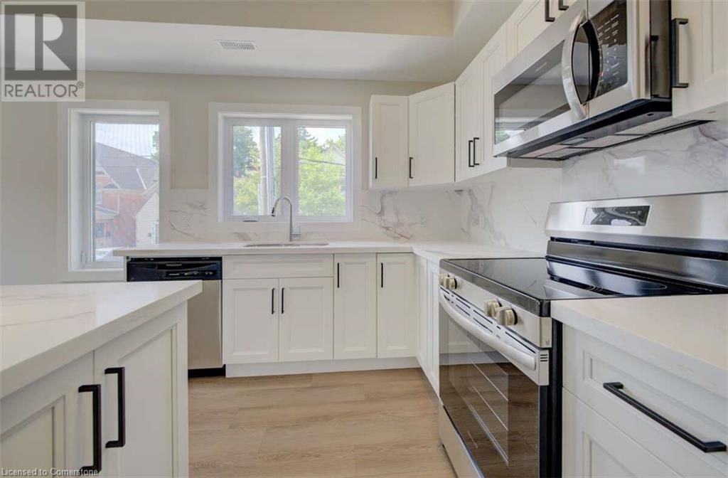 17 PETER Street Unit# 4, Kitchener, Ontario