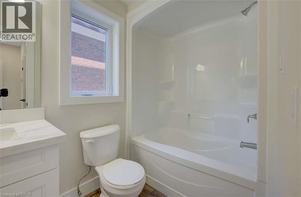 17 Peter Street Unit# 4, Kitchener, Ontario  N2G 3J5 - Photo 8 - 40741295