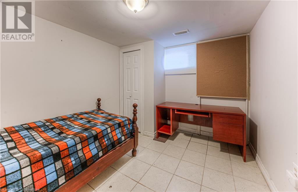 553 Teakwood Drive, Waterloo, Ontario  N2L 4L5 - Photo 20 - 40741045