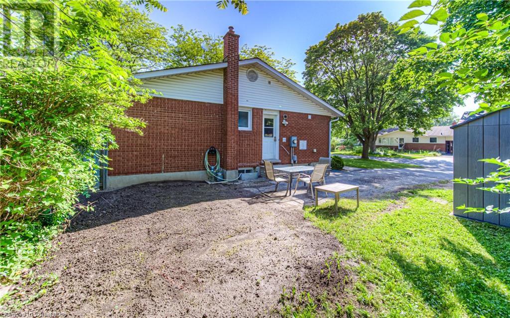 553 Teakwood Drive, Waterloo, Ontario  N2L 4L5 - Photo 25 - 40741045