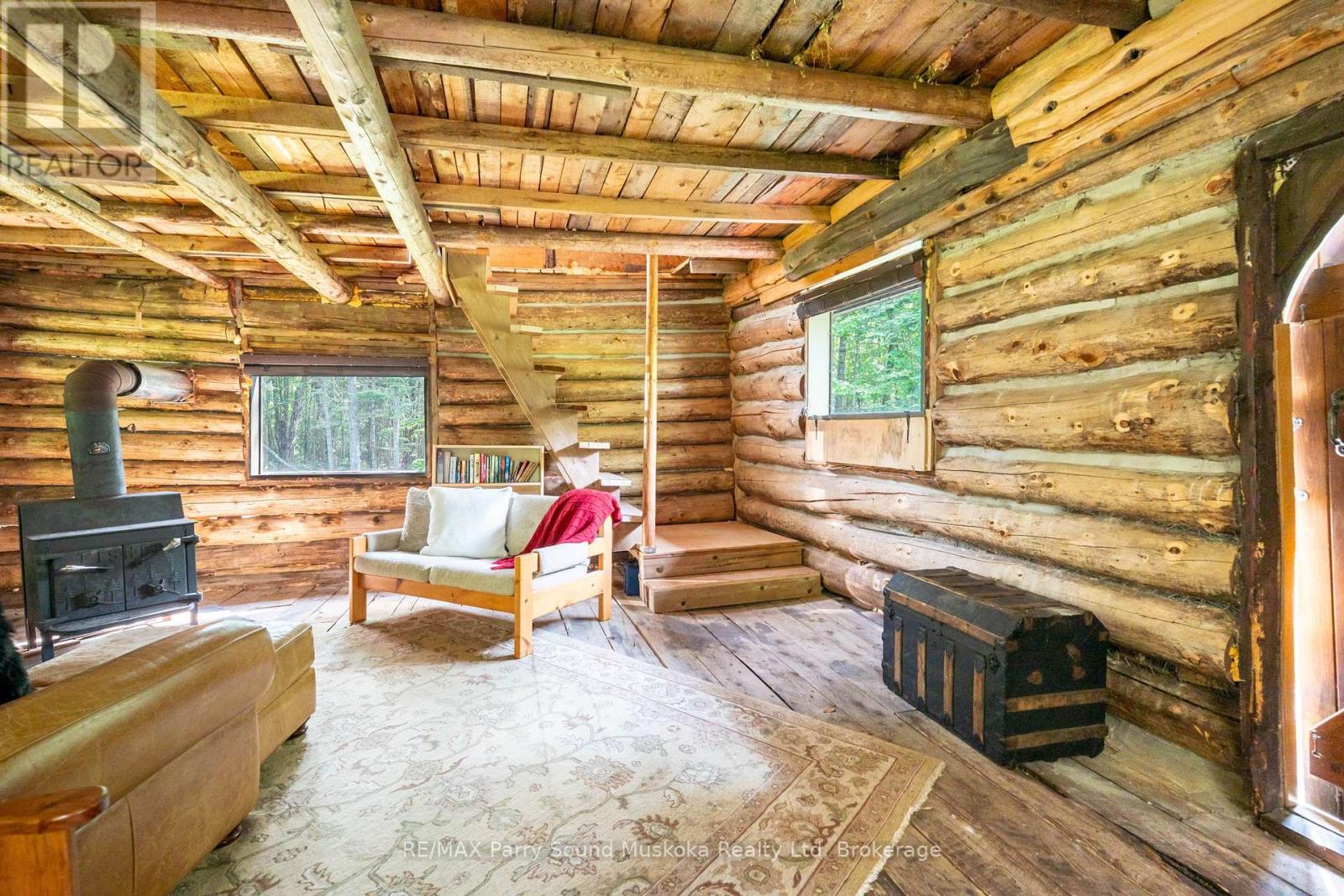 141 Middle Road, Mcmurrich/monteith, Ontario  P0A 1C0 - Photo 11 - X12220816