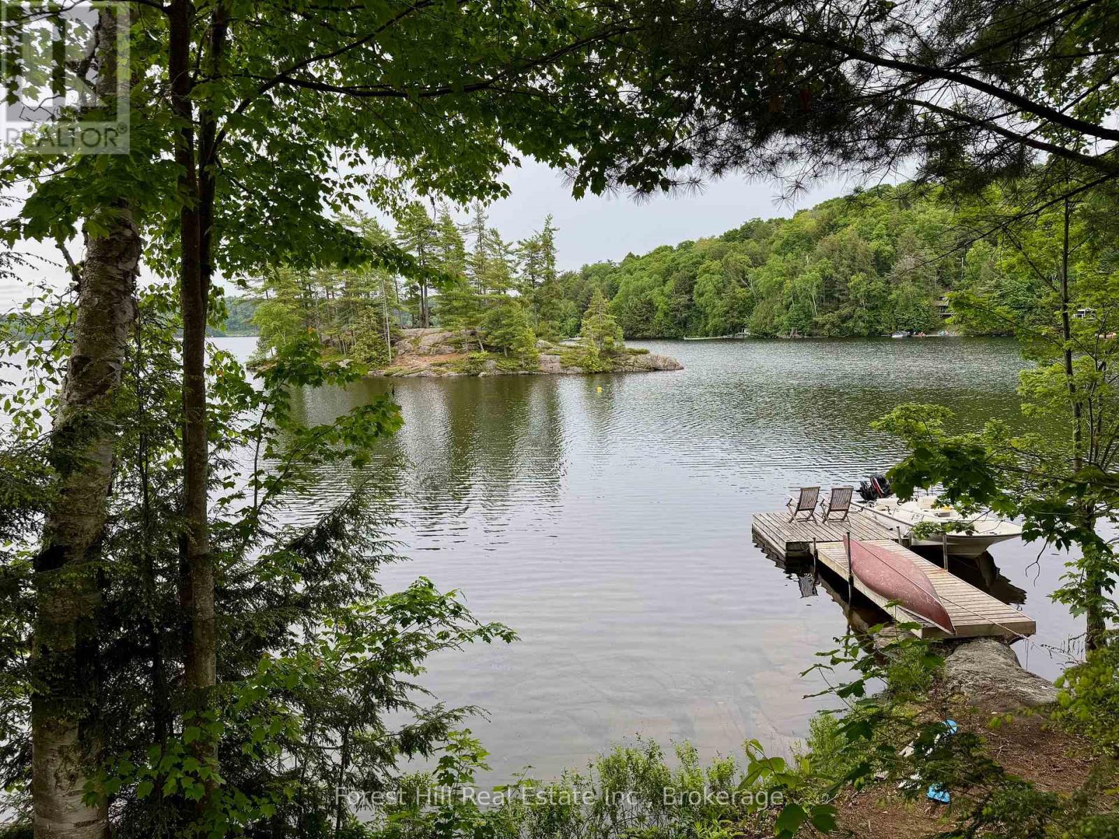 1293 Causeway Drive, Algonquin Highlands, Ontario  P0A 1E0 - Photo 23 - X12220894