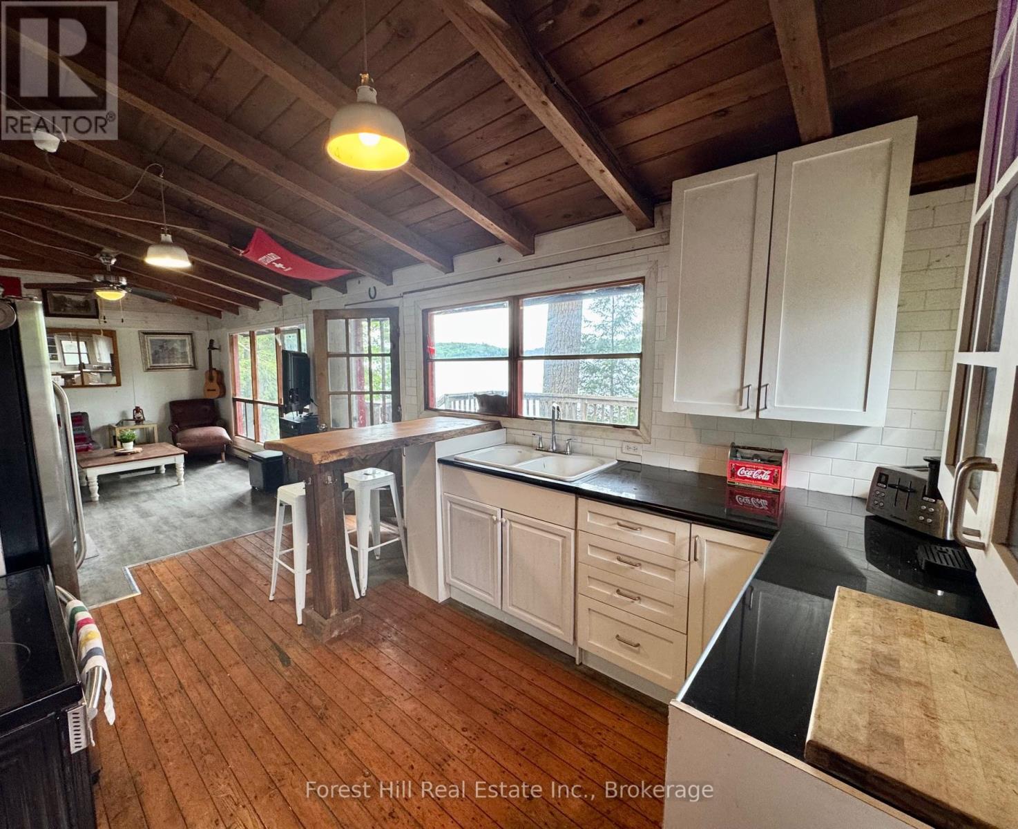 1293 Causeway Drive, Algonquin Highlands, Ontario  P0A 1E0 - Photo 35 - X12220894