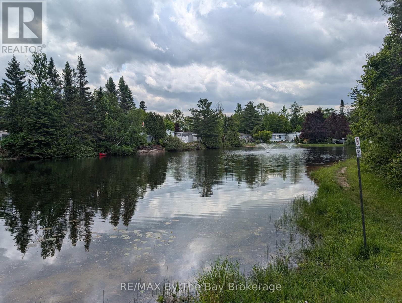179 - 85 Theme Park Drive, Wasaga Beach, Ontario  L9Z 1X7 - Photo 21 - S12220945