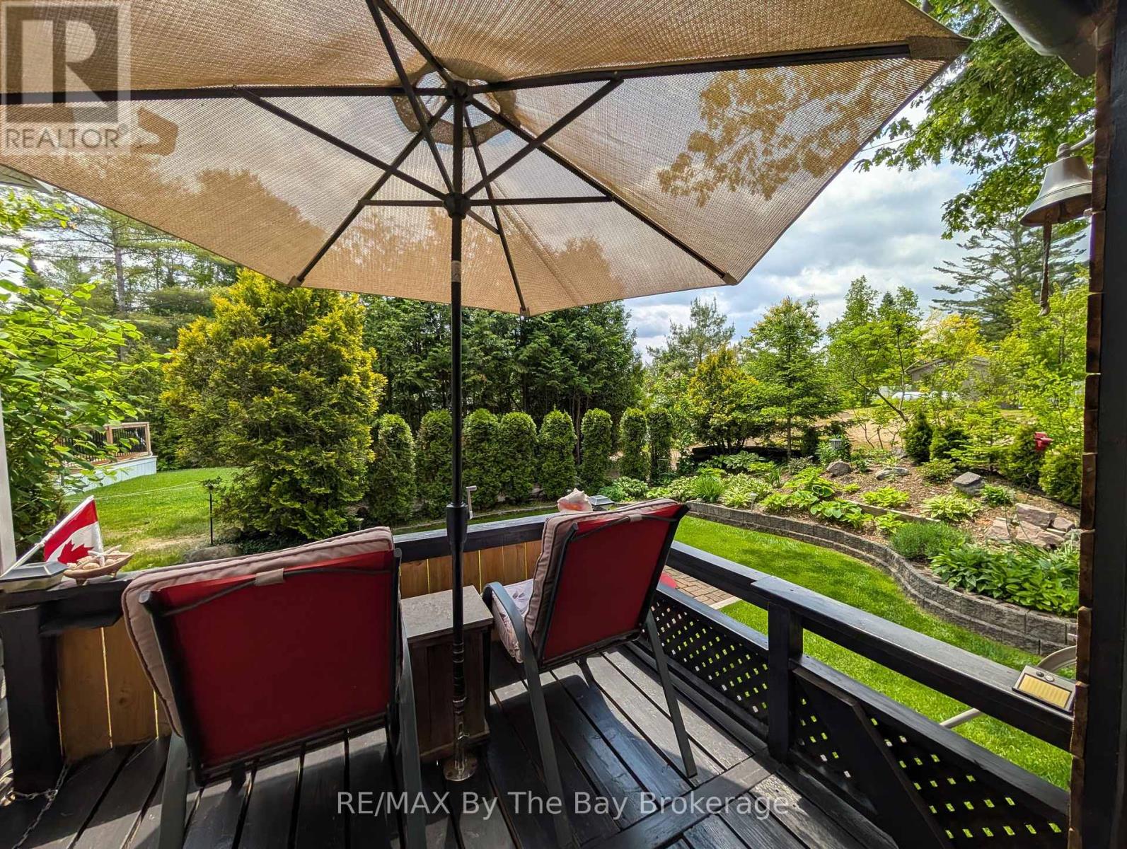 179 - 85 Theme Park Drive, Wasaga Beach, Ontario  L9Z 1X7 - Photo 3 - S12220945