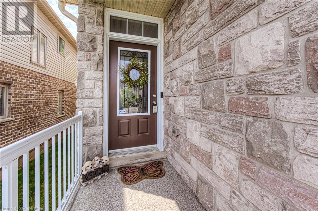140 Maple Bush Drive, Cambridge, Ontario  N1T 0B7 - Photo 3 - 40740062