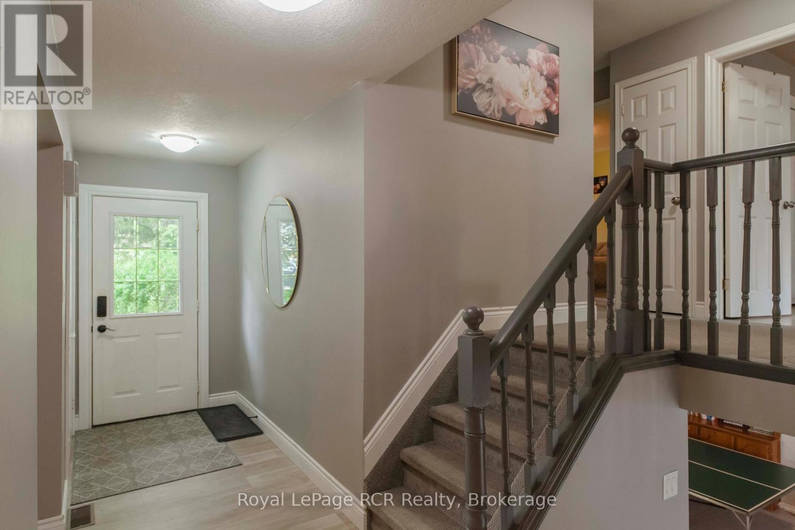 202122 21 Highway, Georgian Bluffs, Ontario  N4K 5N7 - Photo 15 - X12220957