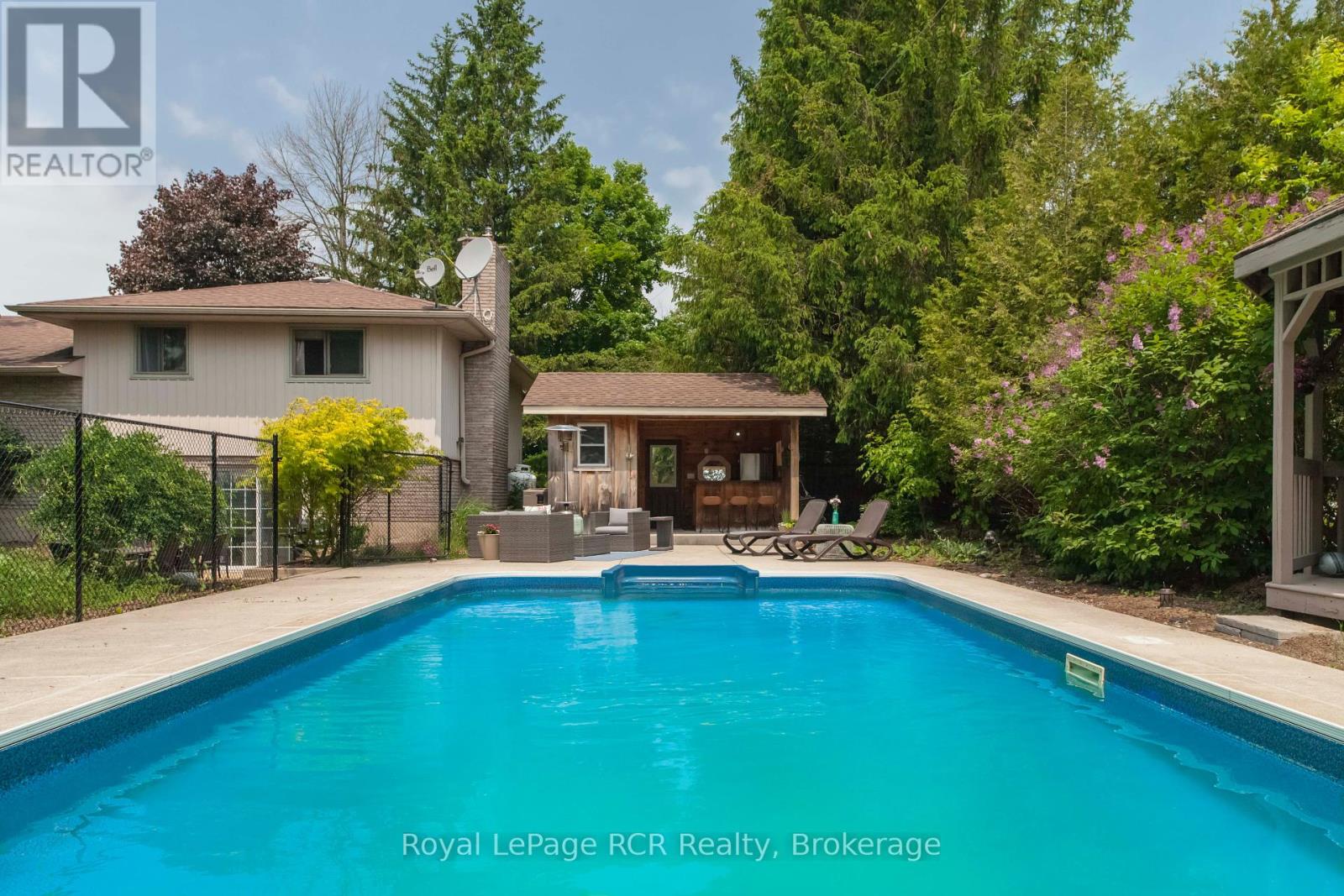 202122 21 Highway, Georgian Bluffs, Ontario  N4K 5N7 - Photo 41 - X12220957