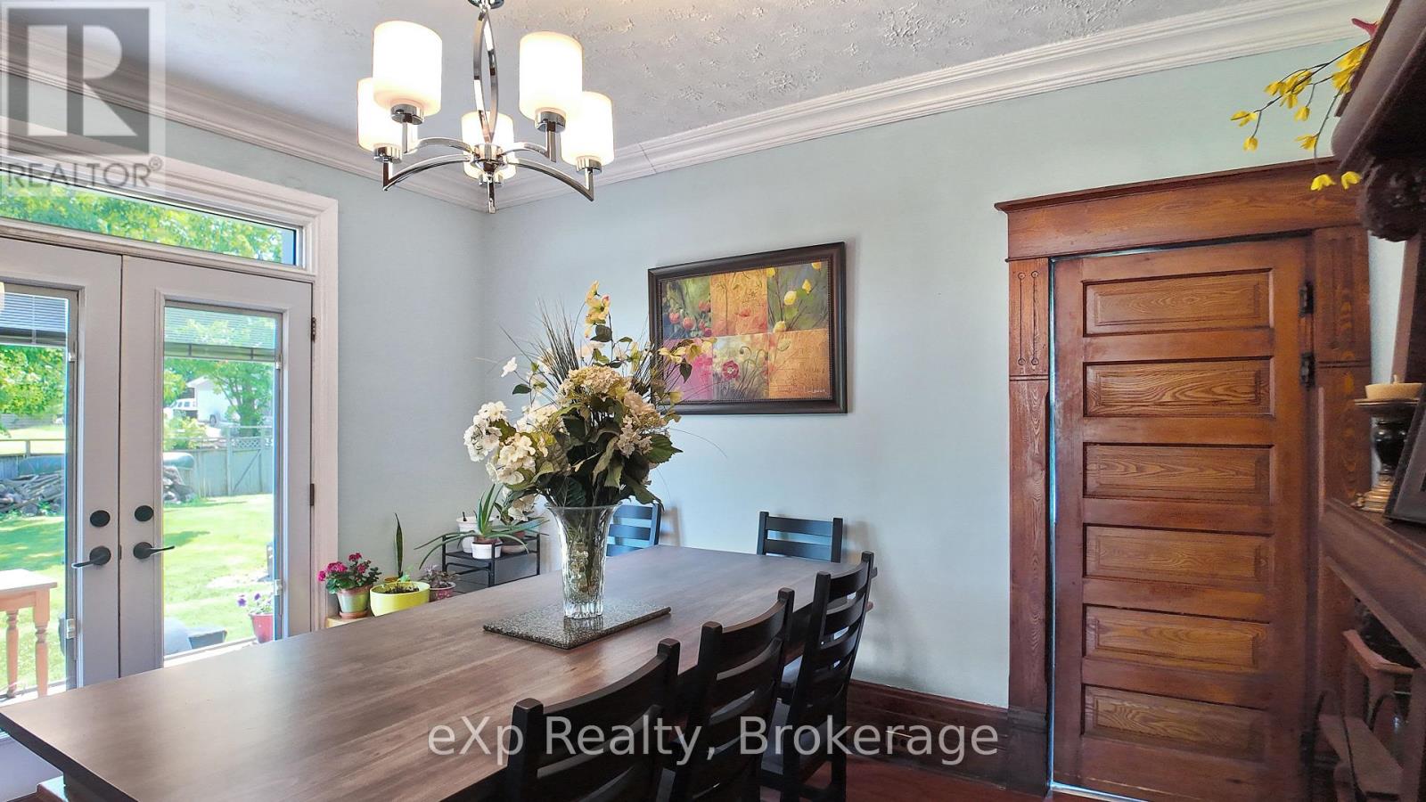 21 William Street N, Minto, Ontario  N0G 1M0 - Photo 10 - X12221004