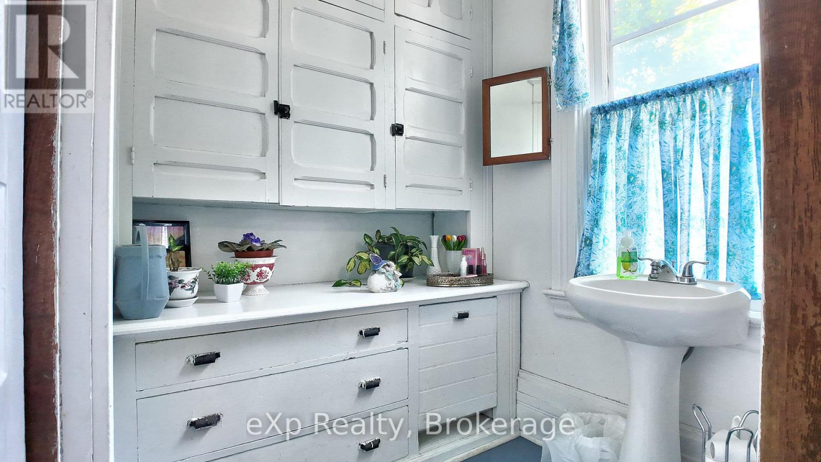21 William Street N, Minto, Ontario  N0G 1M0 - Photo 16 - X12221004