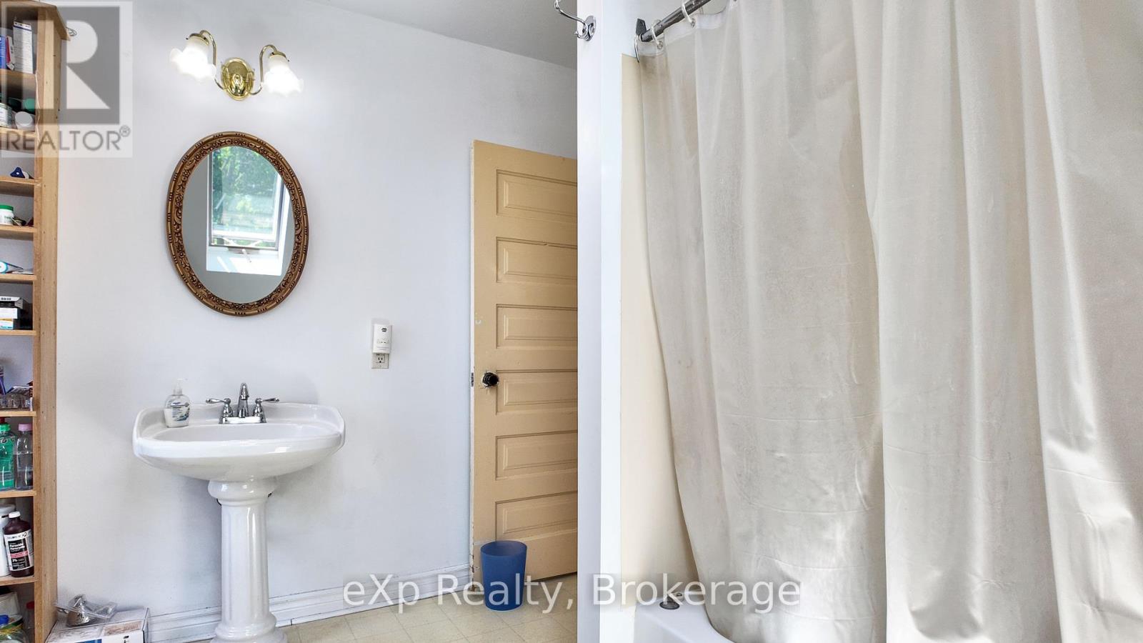 21 William Street N, Minto, Ontario  N0G 1M0 - Photo 27 - X12221004