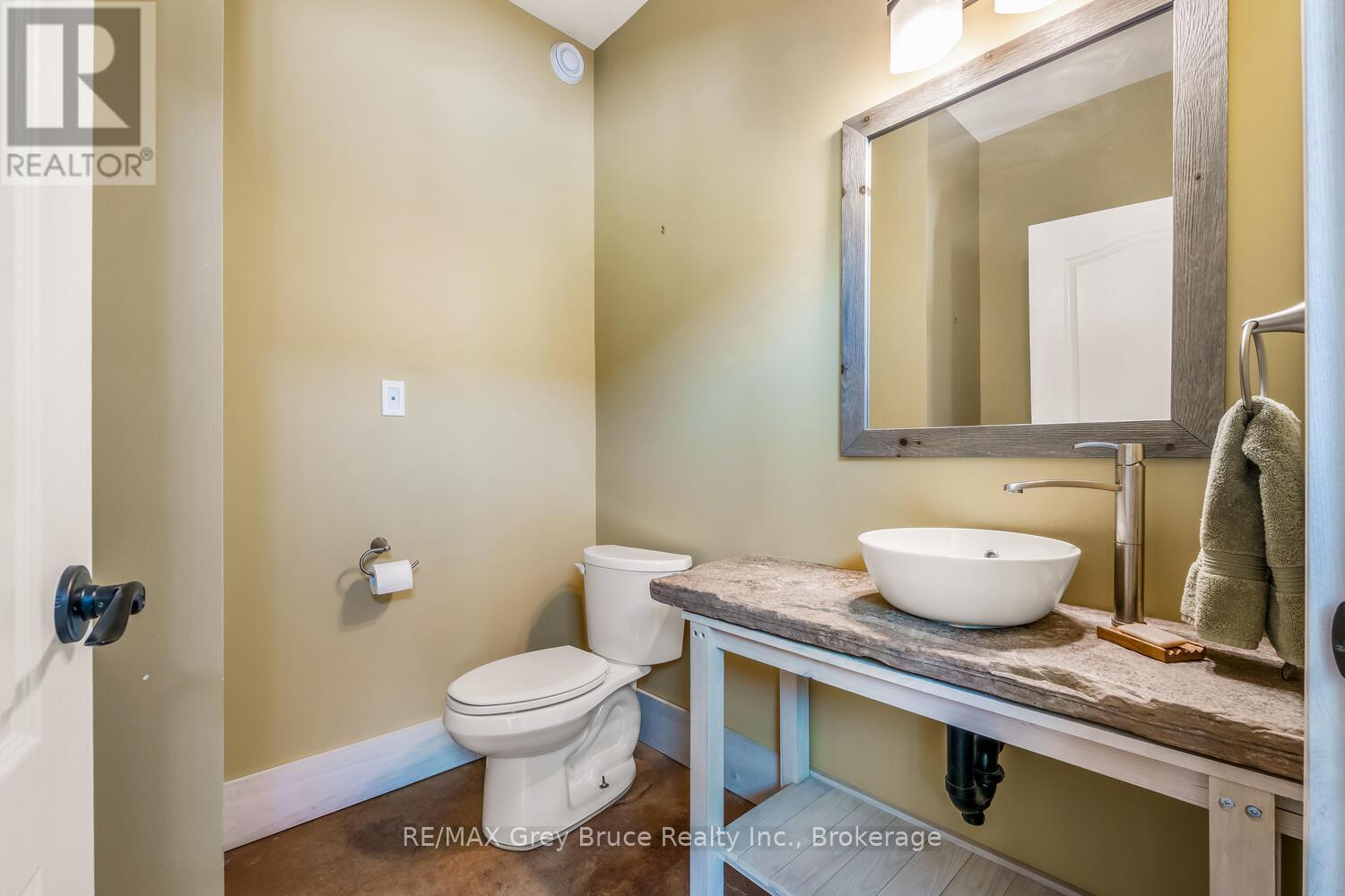 62 Cape Hurd Road, Northern Bruce Peninsula, Ontario  N0H 2R0 - Photo 17 - X12221049