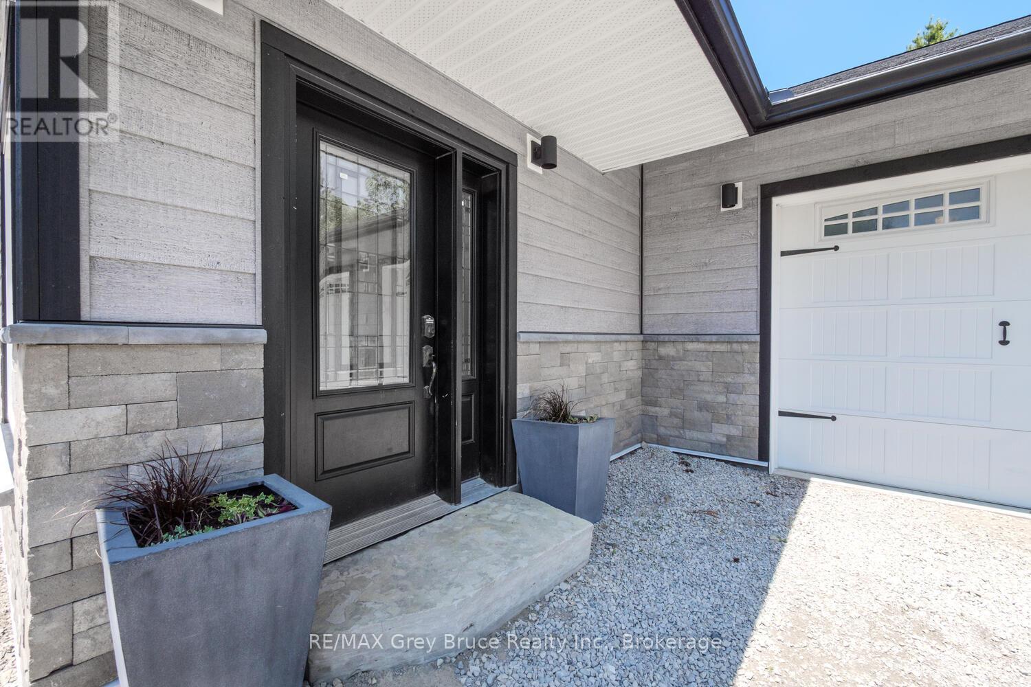 62 Cape Hurd Road, Northern Bruce Peninsula, Ontario  N0H 2R0 - Photo 6 - X12221049