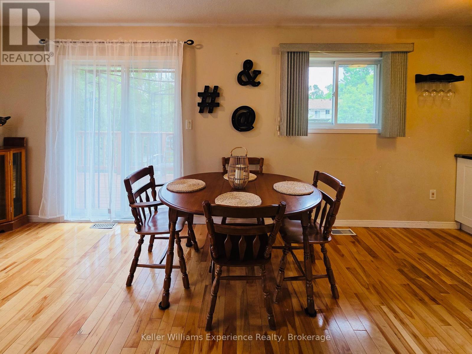 26 Walter Street, Huntsville, Ontario  P1H 1W2 - Photo 14 - X12221069