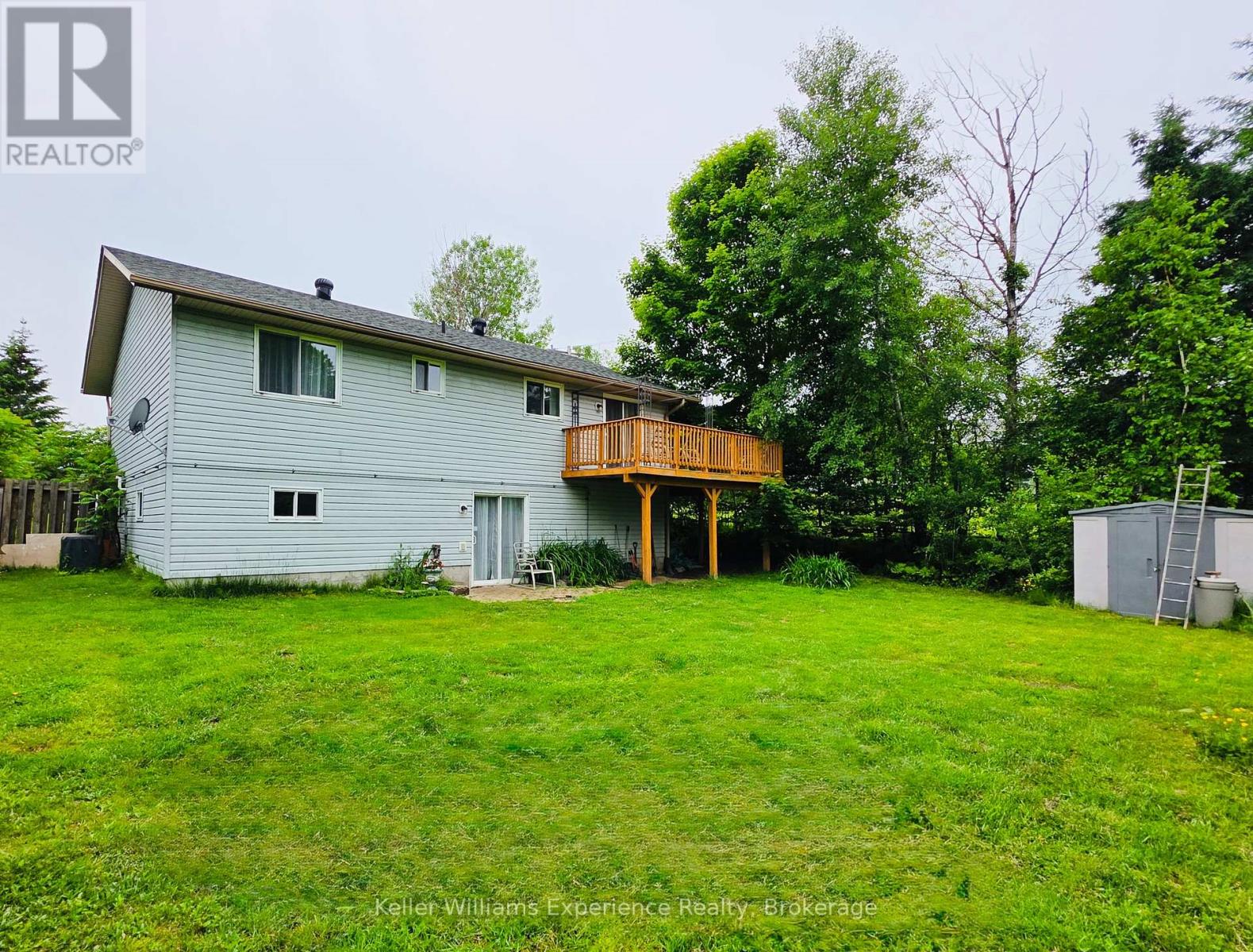 26 Walter Street, Huntsville, Ontario  P1H 1W2 - Photo 46 - X12221069