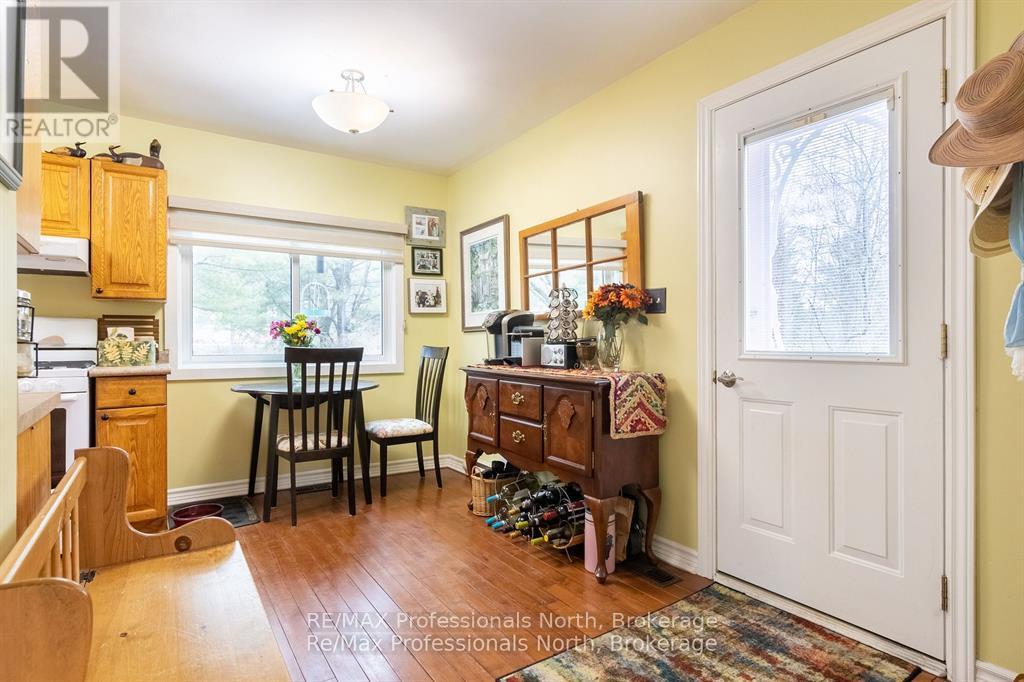 80 Invergordon Avenue, Minden Hills, Ontario  K0M 2K0 - Photo 18 - X12221096