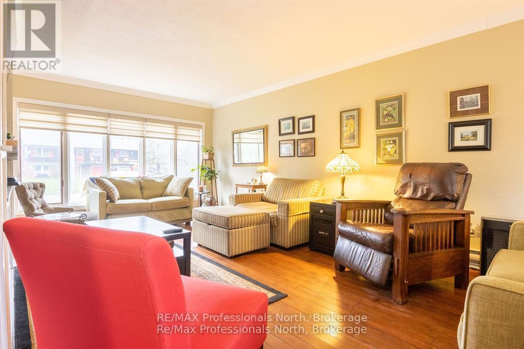 80 Invergordon Avenue, Minden Hills, Ontario  K0M 2K0 - Photo 24 - X12221096