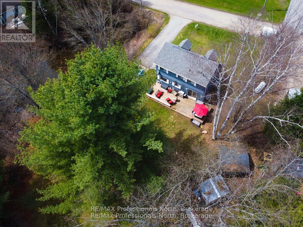 80 Invergordon Avenue, Minden Hills, Ontario  K0M 2K0 - Photo 3 - X12221096