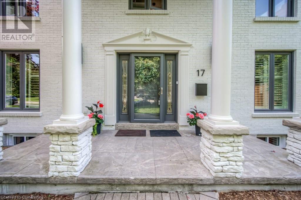 17 Post Horn Place, Waterloo, Ontario  N2L 5E8 - Photo 2 - 40740468